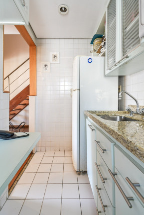 Imagem Cobertura com 2 Quartos à Venda, 64 m² em Moema - São Paulo
