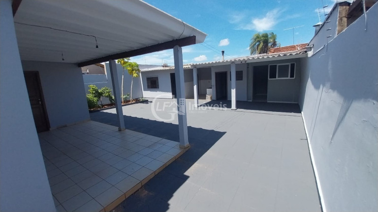 Imagem Imóvel com 5 Quartos à Venda, 184 m² em Centro - Campo Grande Imagem Imóvel com 5 Quartos à Venda, 184 m² em Centro - Campo Grande
