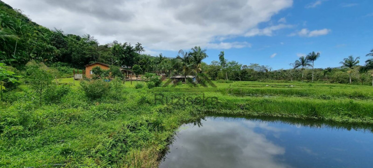 Imagem Chácara com 2 Quartos à Venda, 314 m² em Jardim Aguapeú - Itanhaém