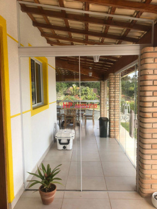 Imagem Chácara com 3 Quartos à Venda, 160 m² em Ibiúna