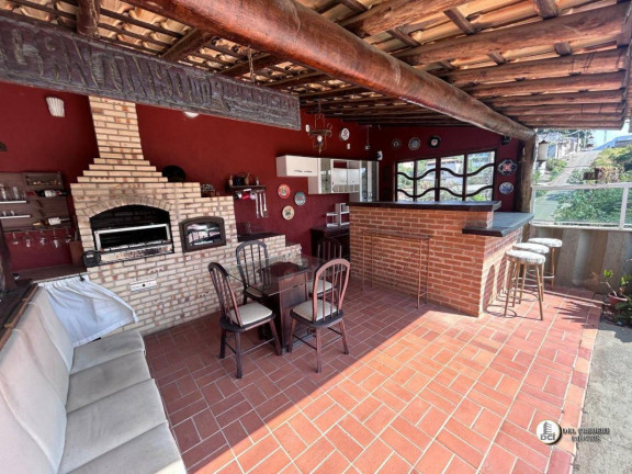 Imagem Casa com 5 Quartos à Venda, 400 m² em Itapebussu - Guarapari Imagem Casa com 5 Quartos à Venda, 400 m² em Itapebussu - Guarapari