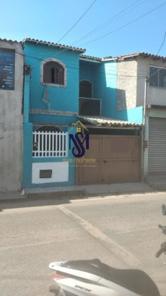 Casa com 2 Quartos à Venda,  em Unamar - Cabo Frio