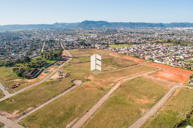 Imagem Terreno à Venda, 330 m² em Pinheiro Machado - Santa Maria Imagem Terreno à Venda, 330 m² em Pinheiro Machado - Santa Maria