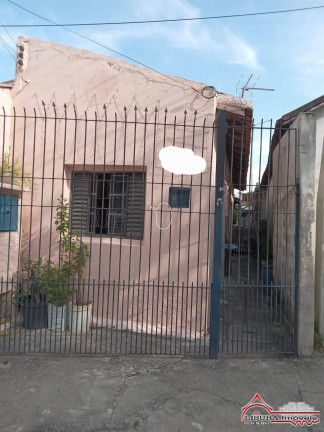 Casa com 3 Quartos à Venda,  em Jardim Mesquita - Jacareí