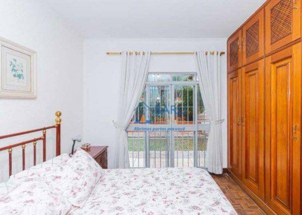 Imagem Sobrado com 3 Quartos à Venda ou Locação, 410 m² em Lapa - São Paulo Imagem Sobrado com 3 Quartos à Venda ou Locação, 410 m² em Lapa - São Paulo