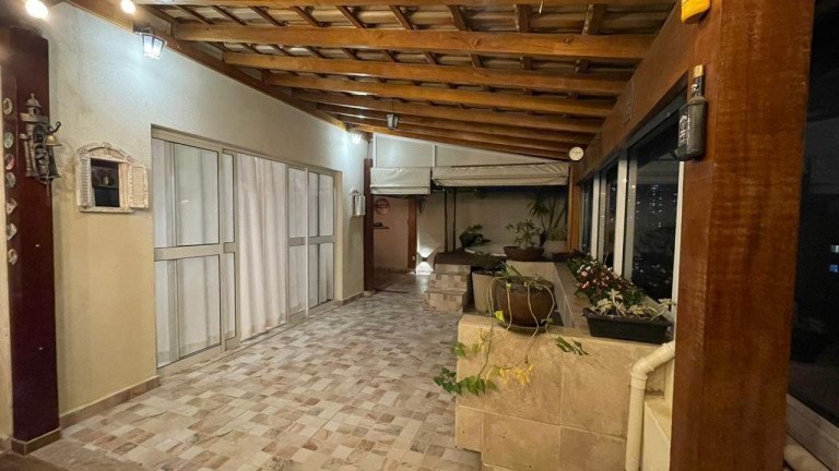 Imagem Imóvel com 4 Quartos à Venda, 194 m² em Baeta Neves - São Bernardo Do Campo Imagem Imóvel com 4 Quartos à Venda, 194 m² em Baeta Neves - São Bernardo Do Campo