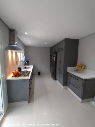 Imagem Casa com 4 Quartos à Venda, 215 m² em Interlagos - São Paulo