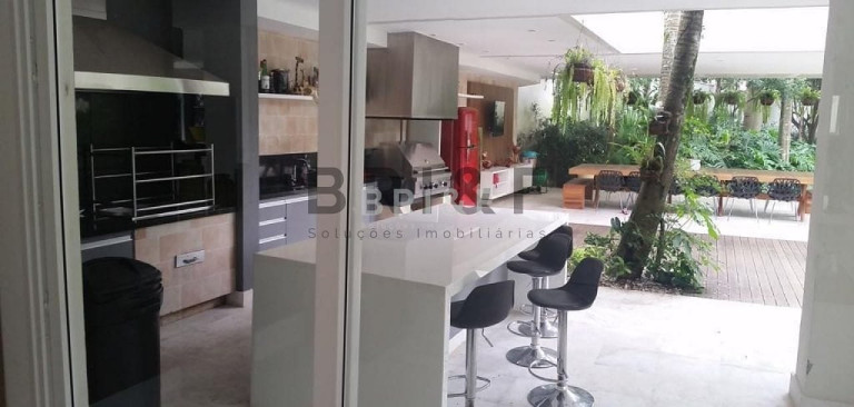 Imagem Casa com 3 Quartos à Venda, 750 m² em Jardim Dos Estados - São Paulo Imagem Casa com 3 Quartos à Venda, 750 m² em Jardim Dos Estados - São Paulo
