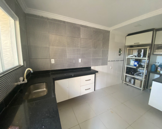 Imagem Casa com 4 Quartos à Venda, 245 m² em Arembepe (abrantes) - Camaçari