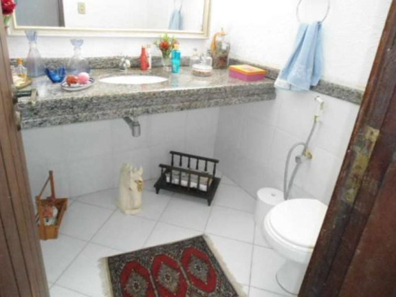 Imagem Casa com 4 Quartos à Venda, em Itaigara - Salvador Imagem Casa com 4 Quartos à Venda, em Itaigara - Salvador