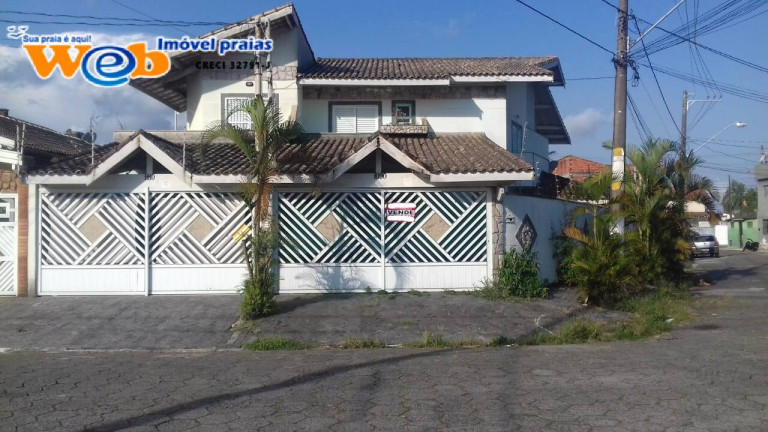 Sobrado com 2 Quartos à Venda,  em Ocian - Praia Grande