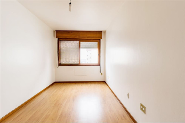 Imagem Apartamento com 2 Quartos à Venda, 58 m² em Jardim Lindóia - Porto Alegre