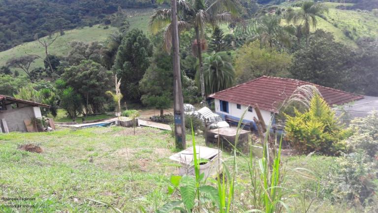 Imagem Imóvel com 3 Quartos à Venda, 140 m² em Laranjeiras De Caldas - Caldas Imagem Imóvel com 3 Quartos à Venda, 140 m² em Laranjeiras De Caldas - Caldas