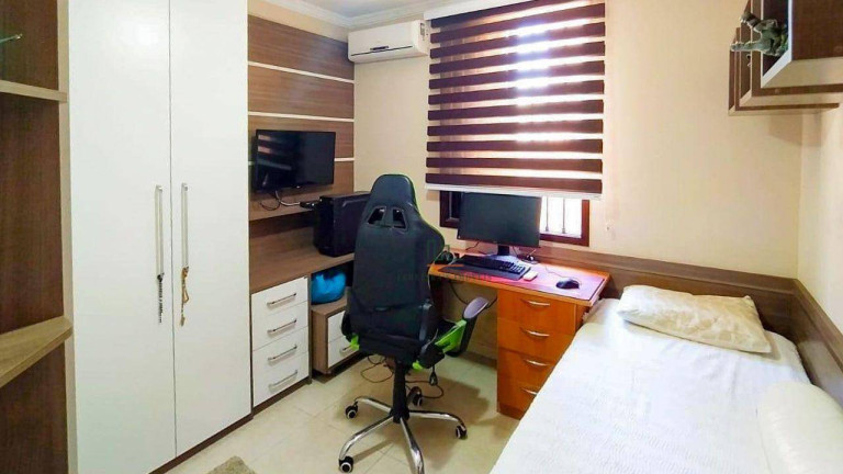 Imagem Casa com 3 Quartos à Venda, 120 m² em Piratininga - Niterói Imagem Casa com 3 Quartos à Venda, 120 m² em Piratininga - Niterói