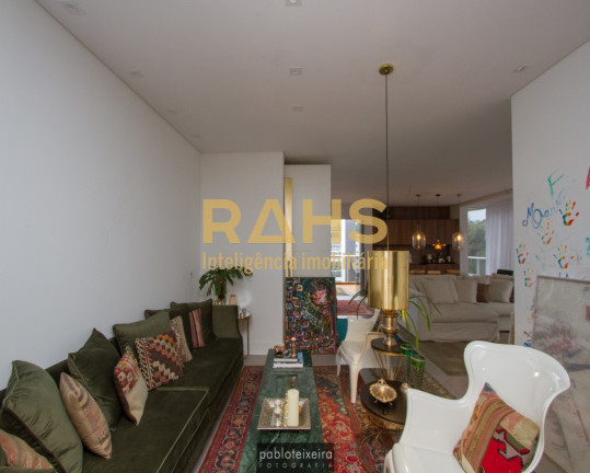 Imagem Apartamento com 3 Quartos à Venda, 223 m² em Atiradores - Joinville