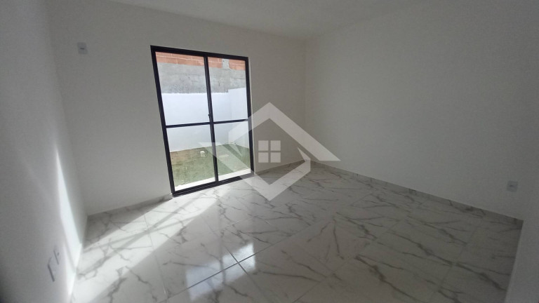 Imagem Casa com 2 Quartos à Venda, 72 m² em Pedra De Guaratiba - Rio De Janeiro Imagem Casa com 2 Quartos à Venda, 72 m² em Pedra De Guaratiba - Rio De Janeiro