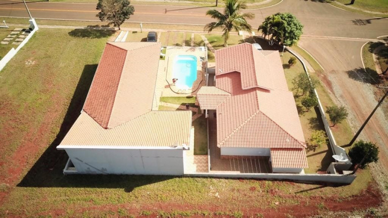 Imagem Casa com 4 Quartos à Venda, 324 m² em Ninho Verde Ii - Pardinho Imagem Casa com 4 Quartos à Venda, 324 m² em Ninho Verde Ii - Pardinho