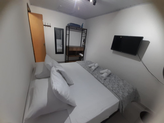 Imagem Kitnet com 6 Quartos à Venda, 185 m² em Vila Nair - São Paulo Imagem Kitnet com 6 Quartos à Venda, 185 m² em Vila Nair - São Paulo