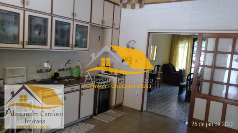 Imagem Casa com 3 Quartos à Venda, 250 m² em Parque São Clemente - Nova Friburgo Imagem Casa com 3 Quartos à Venda, 250 m² em Parque São Clemente - Nova Friburgo