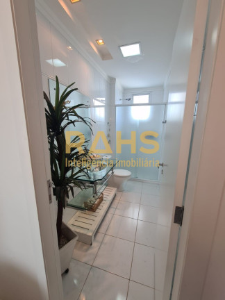 Imagem Apartamento com 3 Quartos à Venda, 138 m² em Atiradores - Joinville