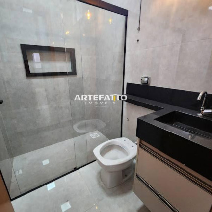 Imagem Casa com 3 Quartos à Venda, 140 m² Imagem Casa com 3 Quartos à Venda, 140 m²