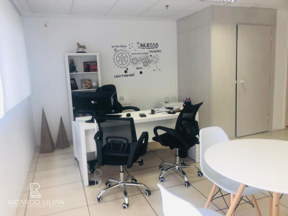 Imagem Sala Comercial à Venda, 48 m² em Santo Amaro - São Paulo Imagem Sala Comercial à Venda, 48 m² em Santo Amaro - São Paulo