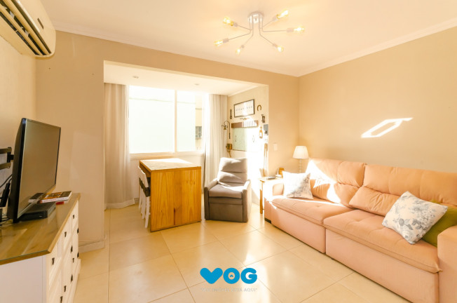 Imagem Imóvel com 3 Quartos à Venda, 127 m² em Petrópolis - Porto Alegre Imagem Imóvel com 3 Quartos à Venda, 127 m² em Petrópolis - Porto Alegre