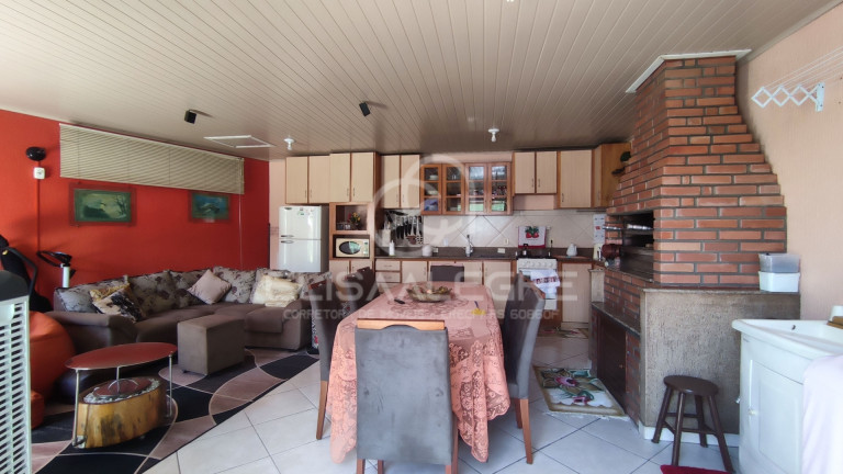Imagem Casa com 2 Quartos à Venda, 110 m² em Três Marias - Esteio