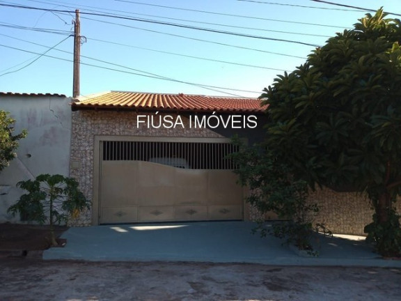 Casa com 3 Quartos à Venda,  em Jardim Arlindo Laguna - Ribeirão Preto