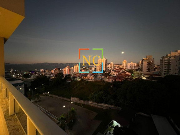 Imagem Imóvel com 3 Quartos à Venda, 215 m² em Barreiros - São José Imagem Imóvel com 3 Quartos à Venda, 215 m² em Barreiros - São José