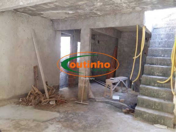 Imagem Casa com 3 Quartos à Venda, 180 m² em Tijuca - Rio De Janeiro Imagem Casa com 3 Quartos à Venda, 180 m² em Tijuca - Rio De Janeiro