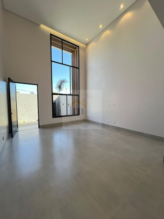 Imagem Casa com 3 Quartos à Venda, 209 m² em Setor Faiçalville - Goiânia Imagem Casa com 3 Quartos à Venda, 209 m² em Setor Faiçalville - Goiânia