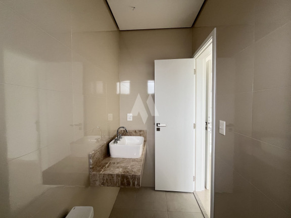 Imagem Apartamento com 3 Quartos à Venda, 137 m² em José Menino - Santos