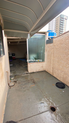 Imagem Casa com 2 Quartos à Venda, 120 m² em Centro - Franca Imagem Casa com 2 Quartos à Venda, 120 m² em Centro - Franca