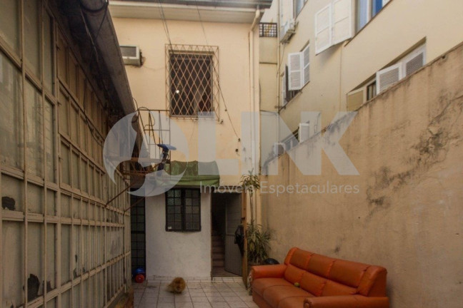 Imagem Casa com 1 Quarto à Venda, 100 m² em Bom Fim - Porto Alegre