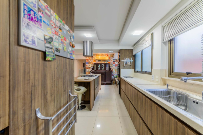 Imagem Apartamento com 4 Quartos à Venda, 321 m² em Bela Vista - Porto Alegre Imagem Apartamento com 4 Quartos à Venda, 321 m² em Bela Vista - Porto Alegre