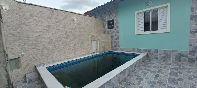 Imagem Casa com 2 Quartos à Venda, 60 m² em Agenor De Campos - Mongaguá Imagem Casa com 2 Quartos à Venda, 60 m² em Agenor De Campos - Mongaguá