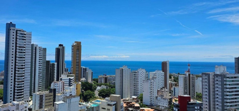 Imagem Imóvel com 4 Quartos à Venda, 162 m² em Jardim Apipema - Salvador Imagem Imóvel com 4 Quartos à Venda, 162 m² em Jardim Apipema - Salvador