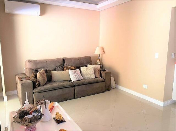 Imagem Casa com 3 Quartos para Alugar, 104 m² em Parque Rincão - Cotia Imagem Casa com 3 Quartos para Alugar, 104 m² em Parque Rincão - Cotia