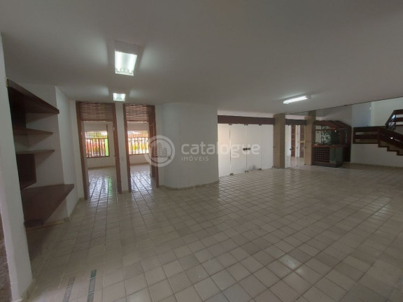 Imagem Casa com 8 Quartos para Alugar, 1.050 m² em Capim Macio - Natal Imagem Casa com 8 Quartos para Alugar, 1.050 m² em Capim Macio - Natal