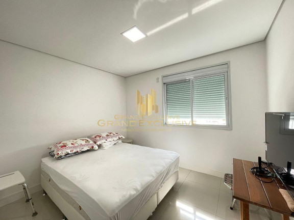 Imagem Apartamento com 3 Quartos à Venda, 115 m² em Centro - Balneário Camboriú Imagem Apartamento com 3 Quartos à Venda, 115 m² em Centro - Balneário Camboriú