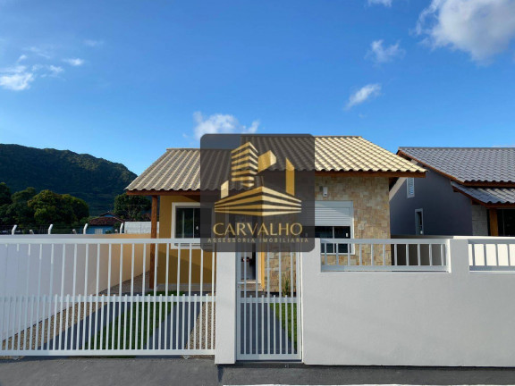 Imagem Casa com 2 Quartos à Venda, 57 m² em Ingleses Do Rio Vermelho - Florianópolis