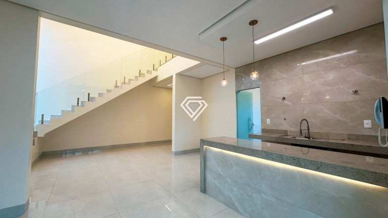 Imagem Casa com 3 Quartos à Venda, 153 m² em Plano Diretor Sul - Palmas Imagem Casa com 3 Quartos à Venda, 153 m² em Plano Diretor Sul - Palmas