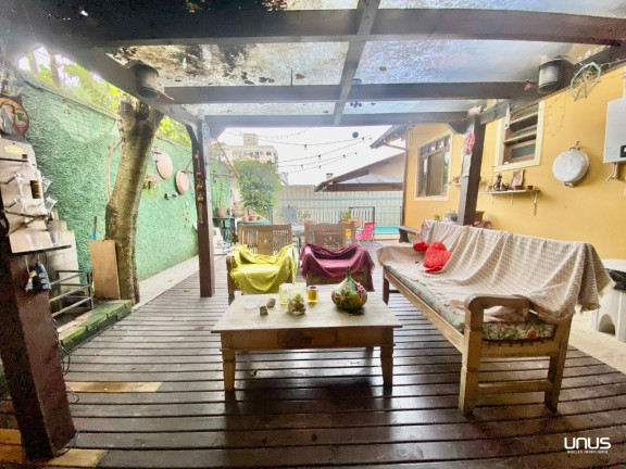 Imagem Casa com 4 Quartos à Venda, 180 m² em Jardim Cidade De Florianópolis - São José Imagem Casa com 4 Quartos à Venda, 180 m² em Jardim Cidade De Florianópolis - São José