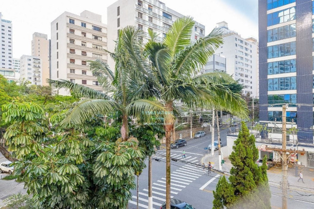 Imagem Apartamento com 3 Quartos à Venda, 105 m² em Aclimação - São Paulo