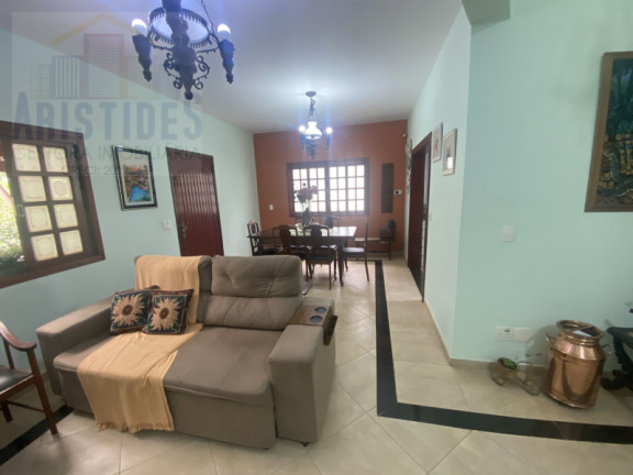 Imagem Chácara com 4 Quartos à Venda, 312 m² Imagem Chácara com 4 Quartos à Venda, 312 m²