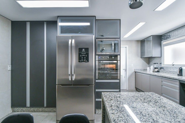 Imagem Apartamento com 4 Quartos à Venda, 238 m² em Vila Suzana - São Paulo Imagem Apartamento com 4 Quartos à Venda, 238 m² em Vila Suzana - São Paulo