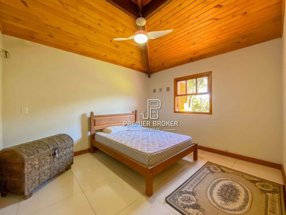 Imagem Casa com 4 Quartos à Venda, 200 m² em Vargem Grande - Teresópolis Imagem Casa com 4 Quartos à Venda, 200 m² em Vargem Grande - Teresópolis