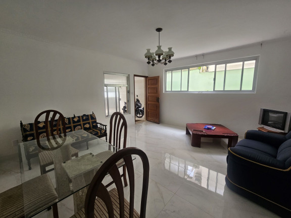 Imagem Casa com 4 Quartos à Venda, 285 m² em Embaré - Santos Imagem Casa com 4 Quartos à Venda, 285 m² em Embaré - Santos