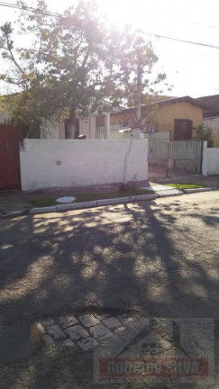 Imagem Casa com 2 Quartos à Venda, em Sarandi - Porto Alegre Imagem Casa com 2 Quartos à Venda, em Sarandi - Porto Alegre